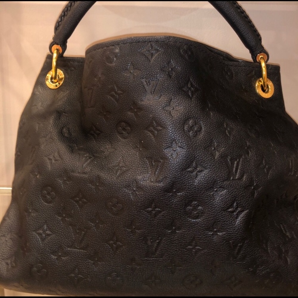 Louis Vuitton Artsy MM - Noir/Black